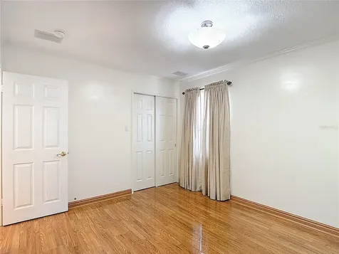 4323 5th Street Zephyrhills FL 33542