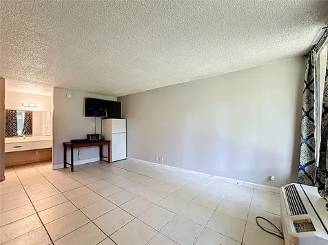 7900 S Orange Blossom Trail Orlando FL 32809