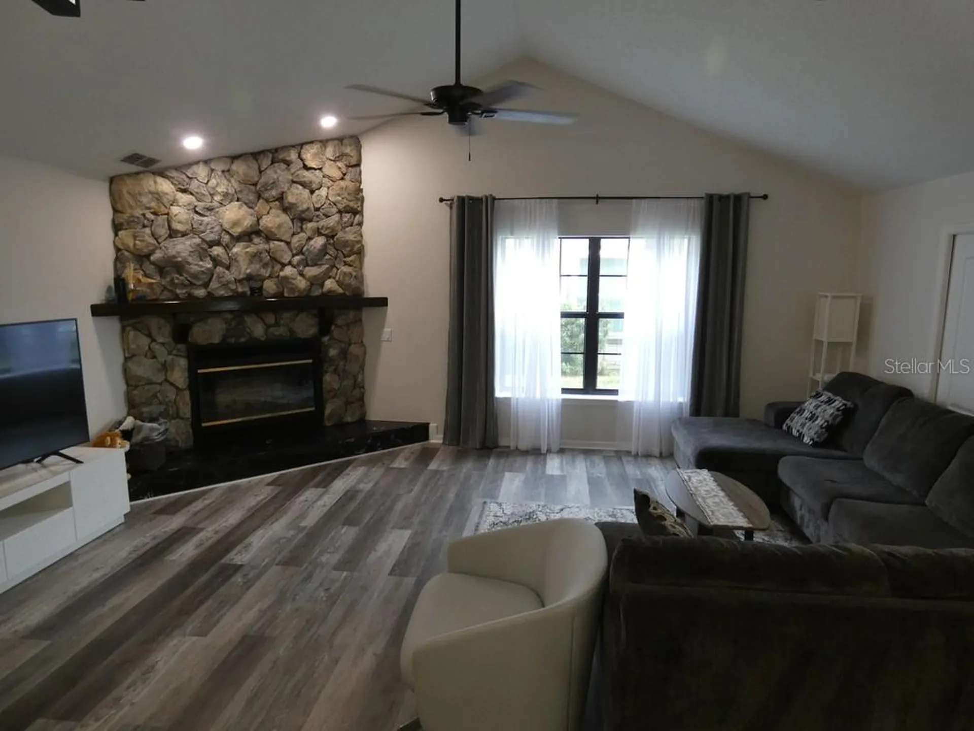 6534 Foxmoor Drive Zephyrhills FL 33542