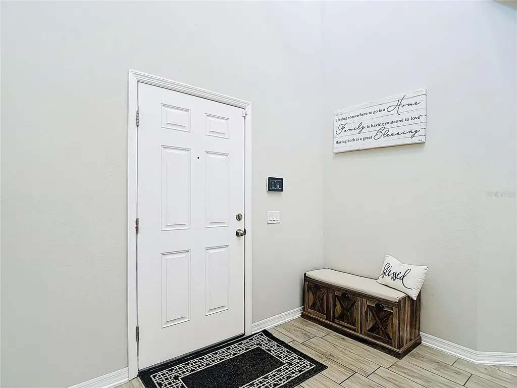 2960 Autumn Rock Drive Zephyrhills FL 33540