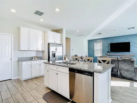 2960 Autumn Rock Drive Zephyrhills FL 33540