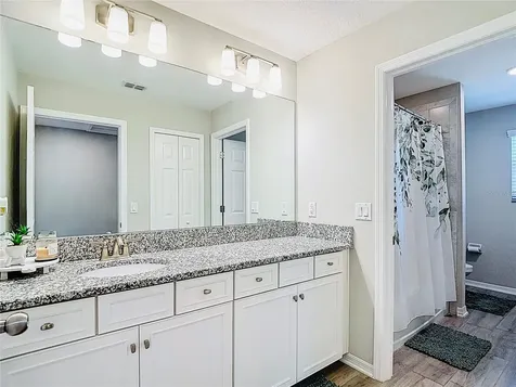 2960 Autumn Rock Drive Zephyrhills FL 33540