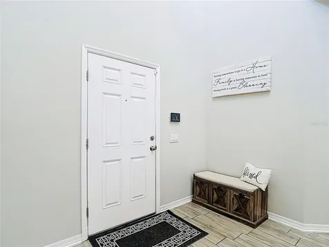 2960 Autumn Rock Drive Zephyrhills FL 33540