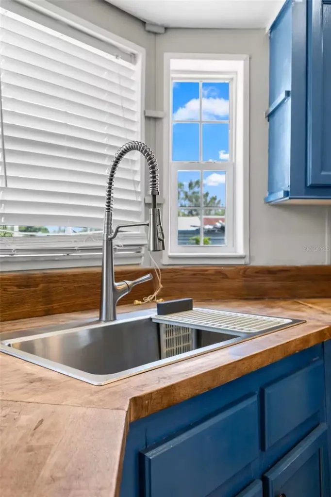 300 River Boulevard S Nokomis FL 34275