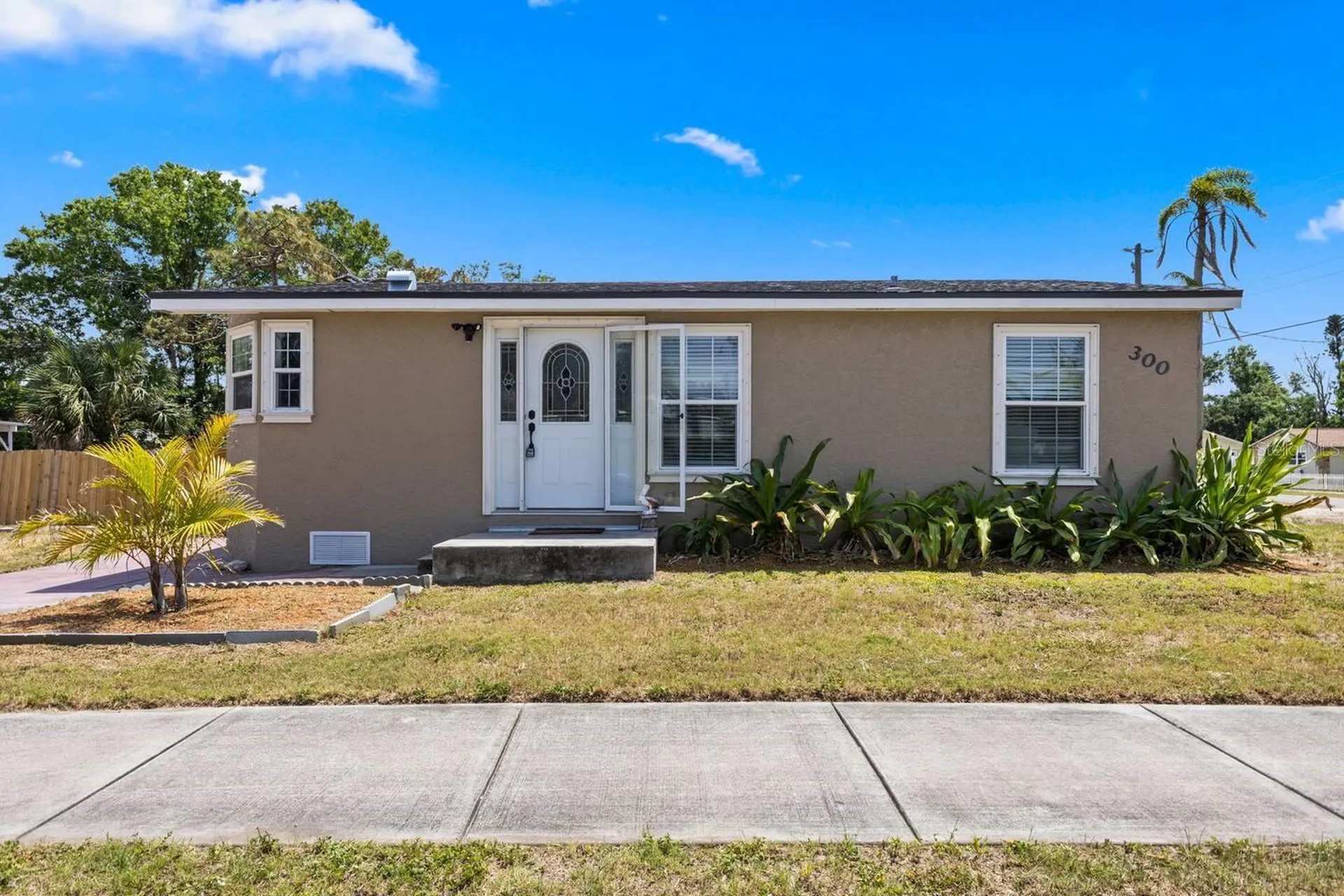 300 River Boulevard S Nokomis FL 34275