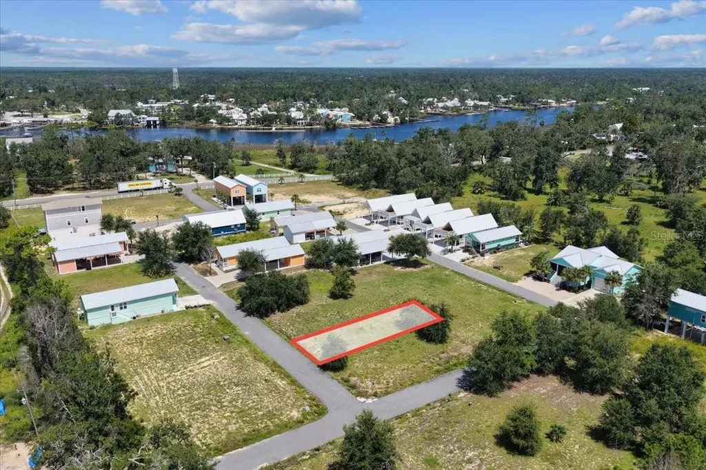000 869th Loop Steinhatchee FL 32359