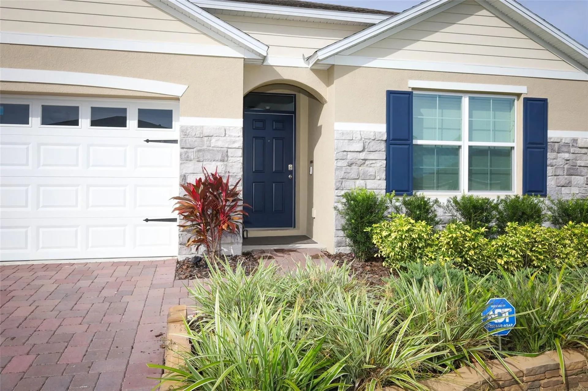 33417 Affirmed Way Sorrento FL 32776