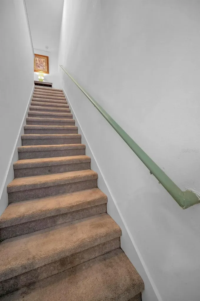 2627 Charlan Court Holiday FL 34690