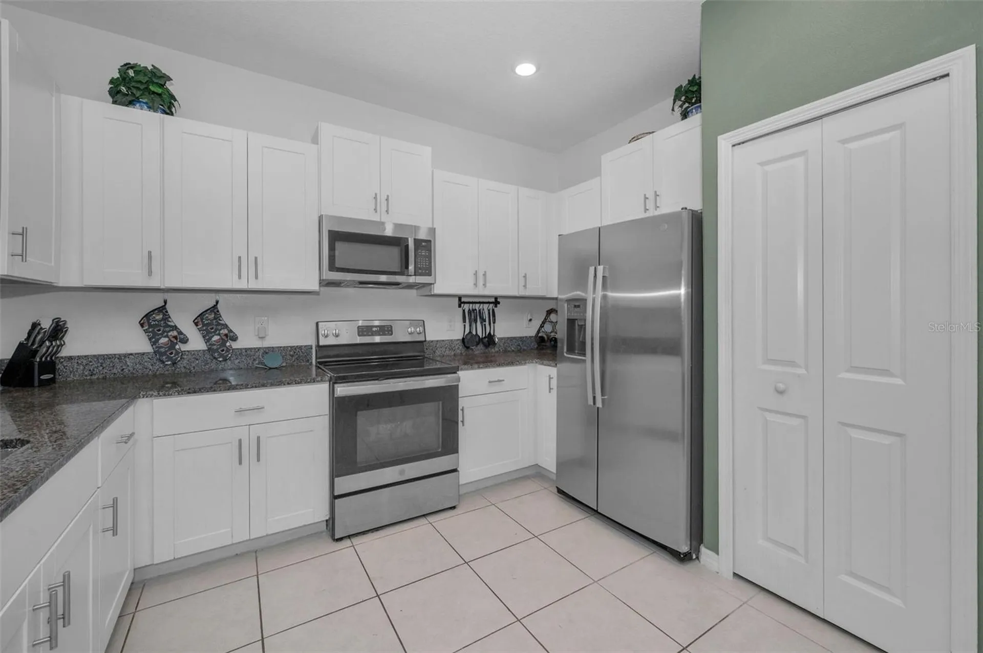 2627 Charlan Court Holiday FL 34690