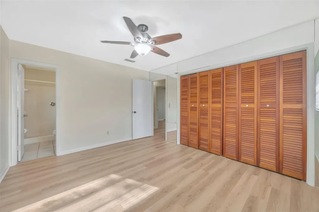 4429 Dolphin Drive Tampa FL 33617