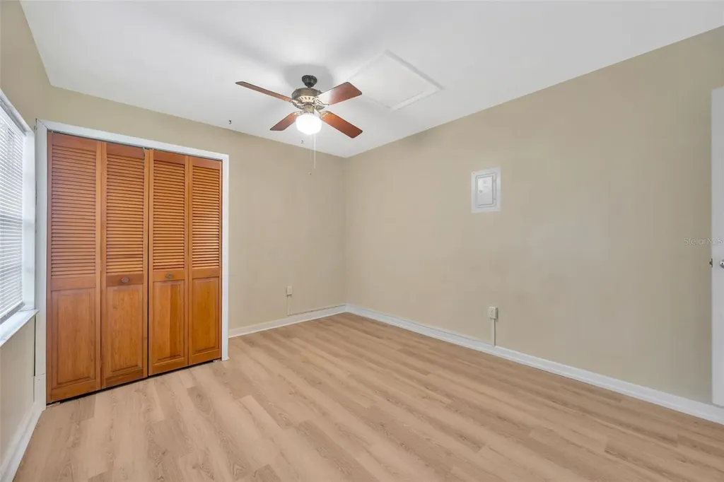 4429 Dolphin Drive Tampa FL 33617
