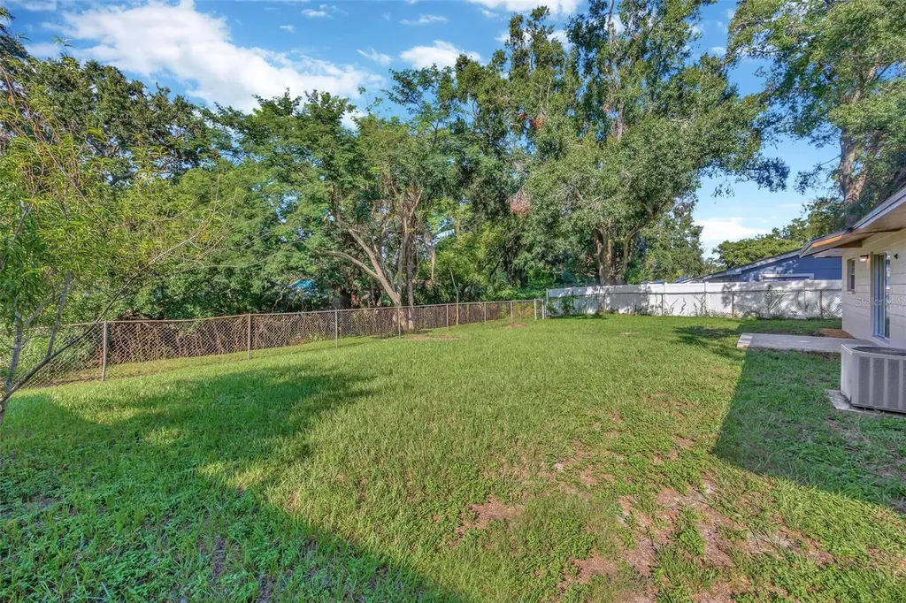 4429 Dolphin Drive Tampa FL 33617