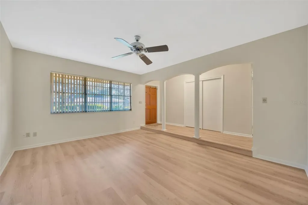 4429 Dolphin Drive Tampa FL 33617