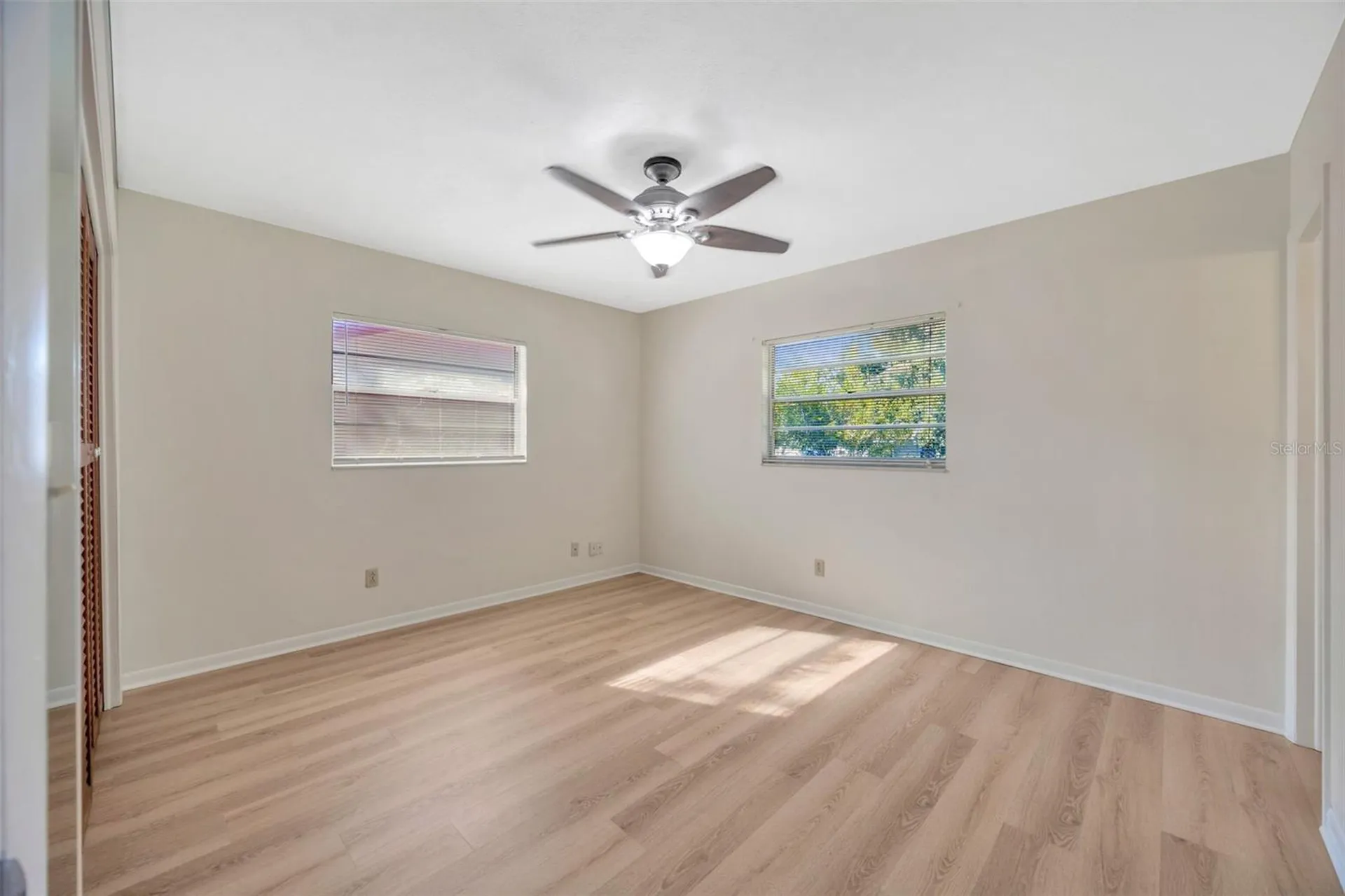 4429 Dolphin Drive Tampa FL 33617