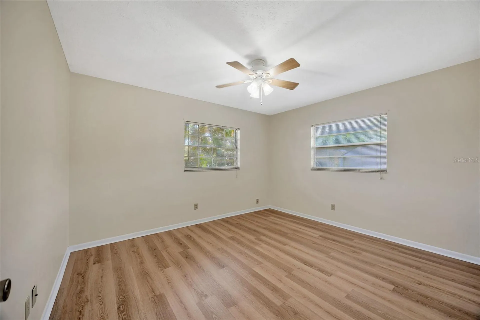 4429 Dolphin Drive Tampa FL 33617