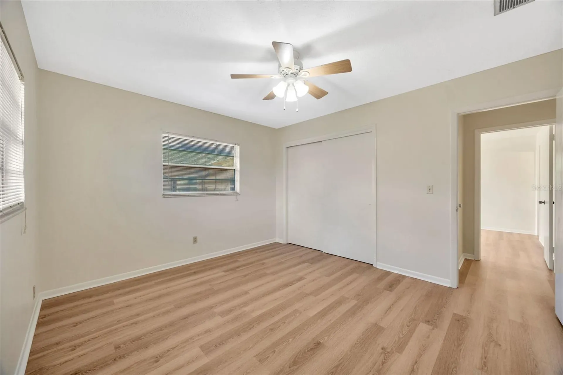 4429 Dolphin Drive Tampa FL 33617