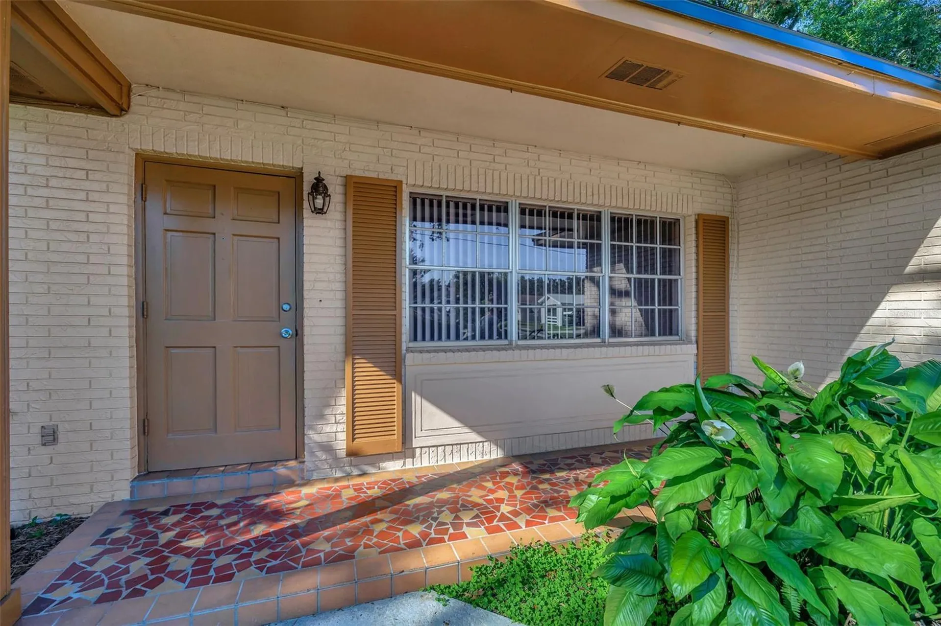 4429 Dolphin Drive Tampa FL 33617