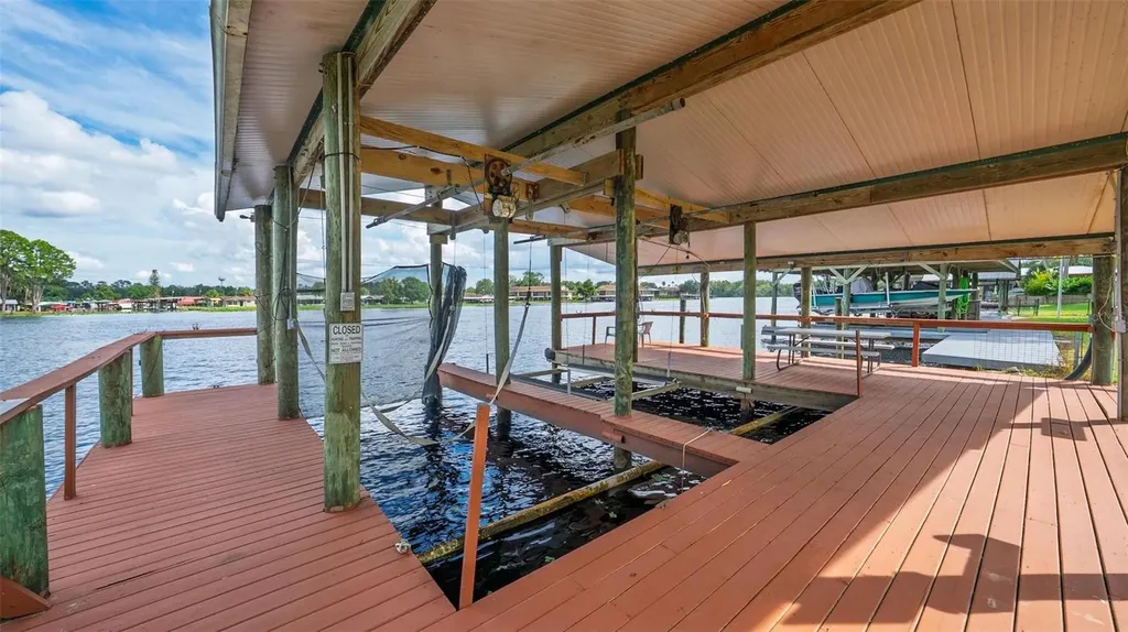 56310 Redbud Road Astor FL 32102