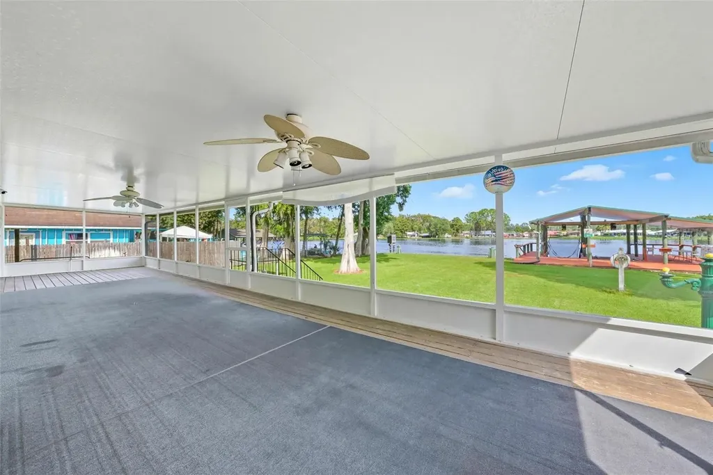 56310 Redbud Road Astor FL 32102