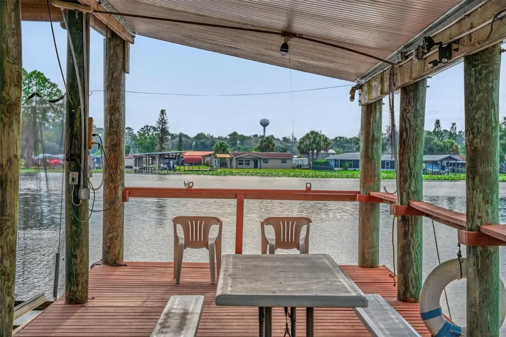 56310 Redbud Road Astor FL 32102