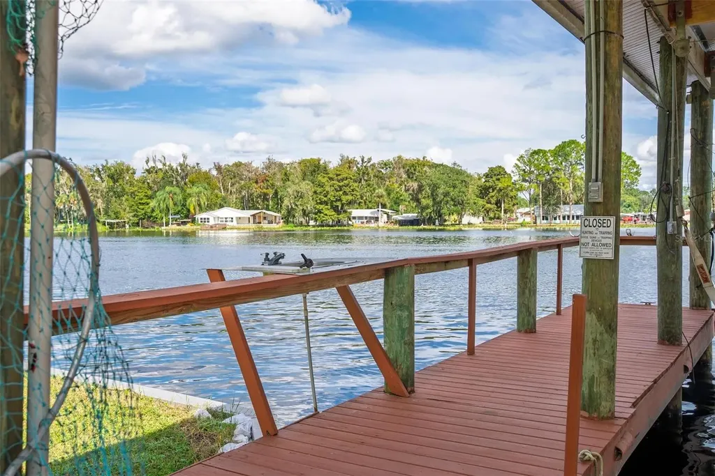 56310 Redbud Road Astor FL 32102