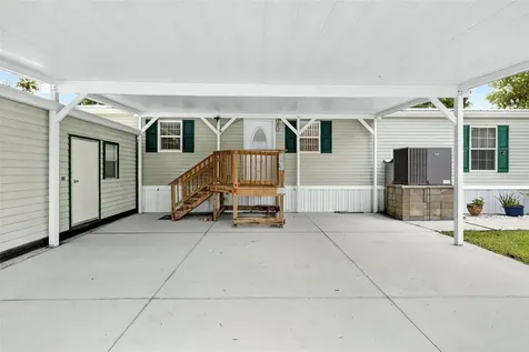 56310 Redbud Road Astor FL 32102
