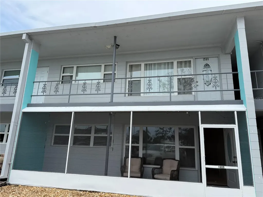 5861 42nd Terrace N St Petersburg FL 33709