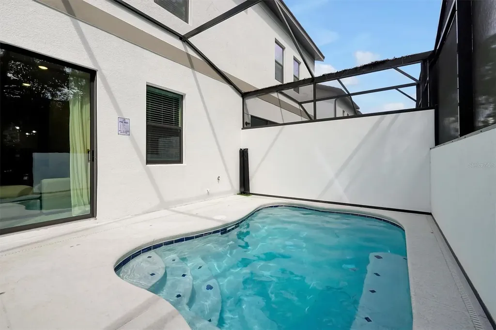 10400 Ebb Tide Lane Orlando FL 32821