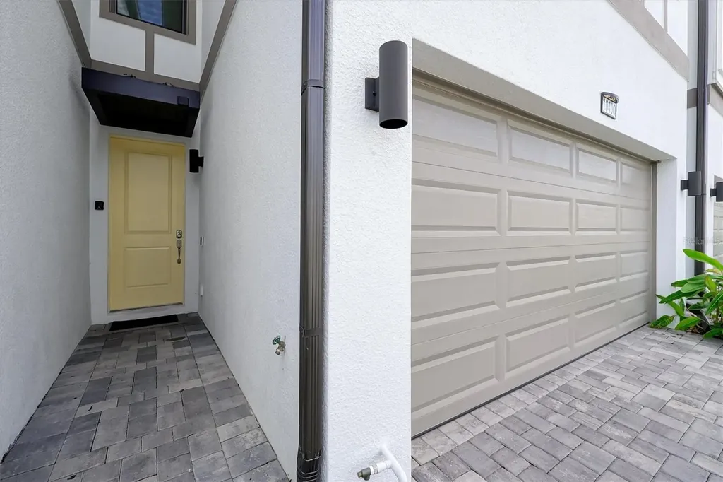 10400 Ebb Tide Lane Orlando FL 32821