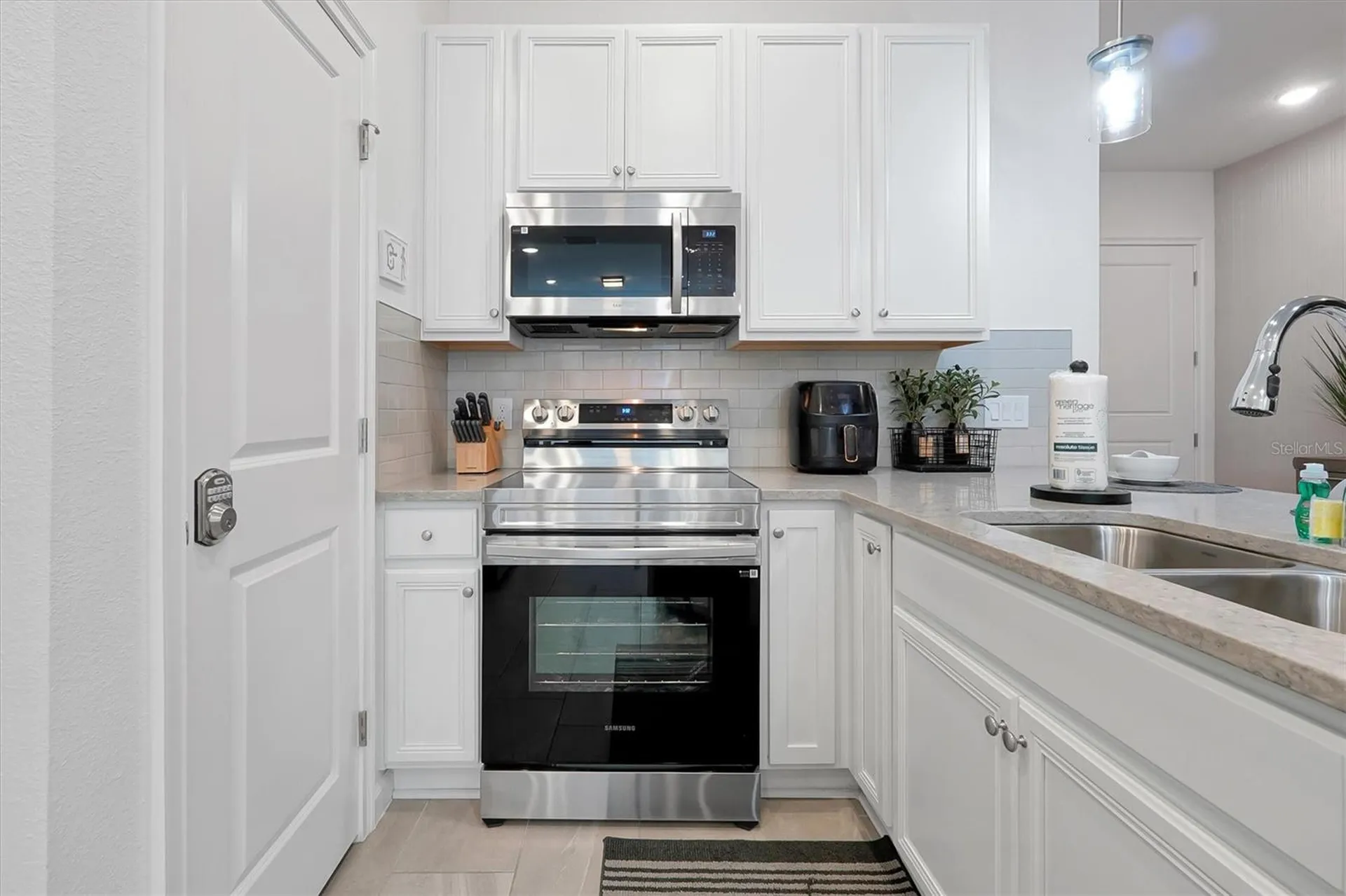 10400 Ebb Tide Lane Orlando FL 32821