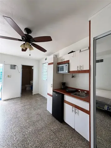 6B Avenue Las Americas Ponce PR 00717