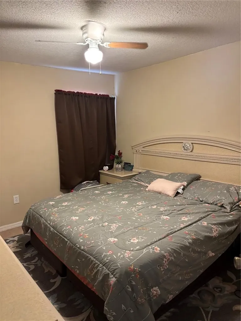 1433 Sarasota Drive Kissimmee FL 34759