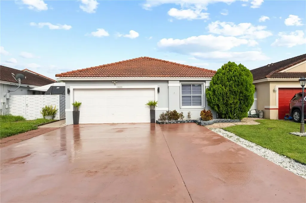 19020 NW 54th Avenue Miami Gardens FL 33055