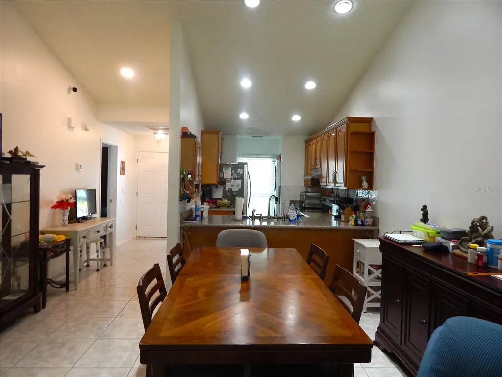 16221 Rambling Vine Drive W Tampa FL 33624