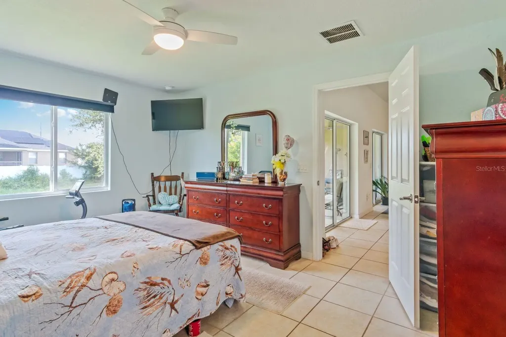 8232 Wawana Road North Port FL 34287