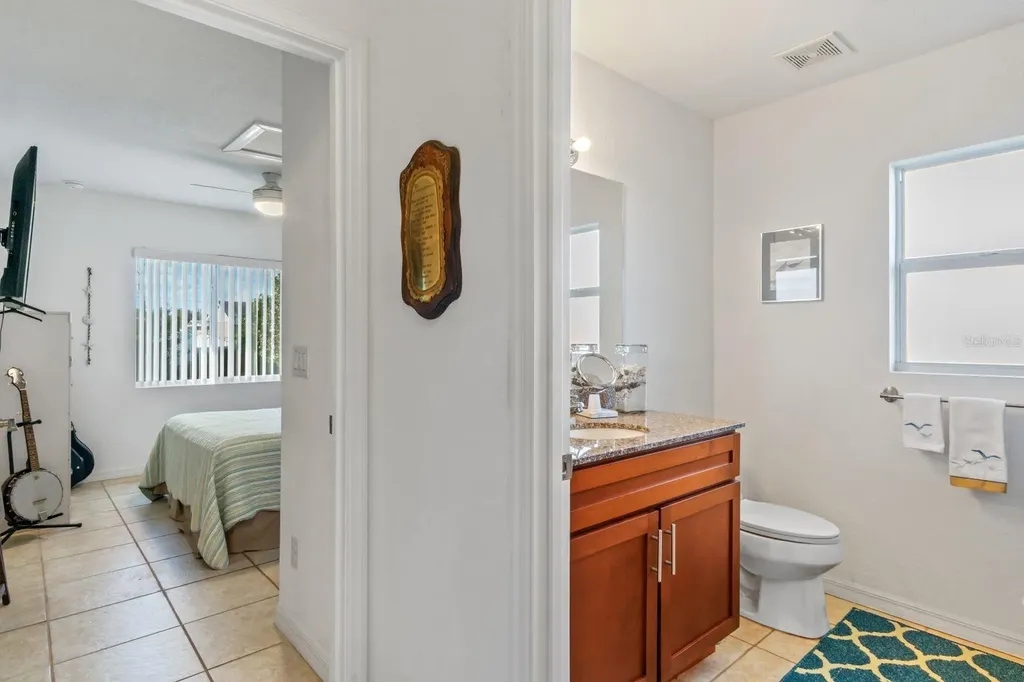 8232 Wawana Road North Port FL 34287
