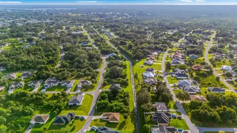 8232 Wawana Road North Port FL 34287