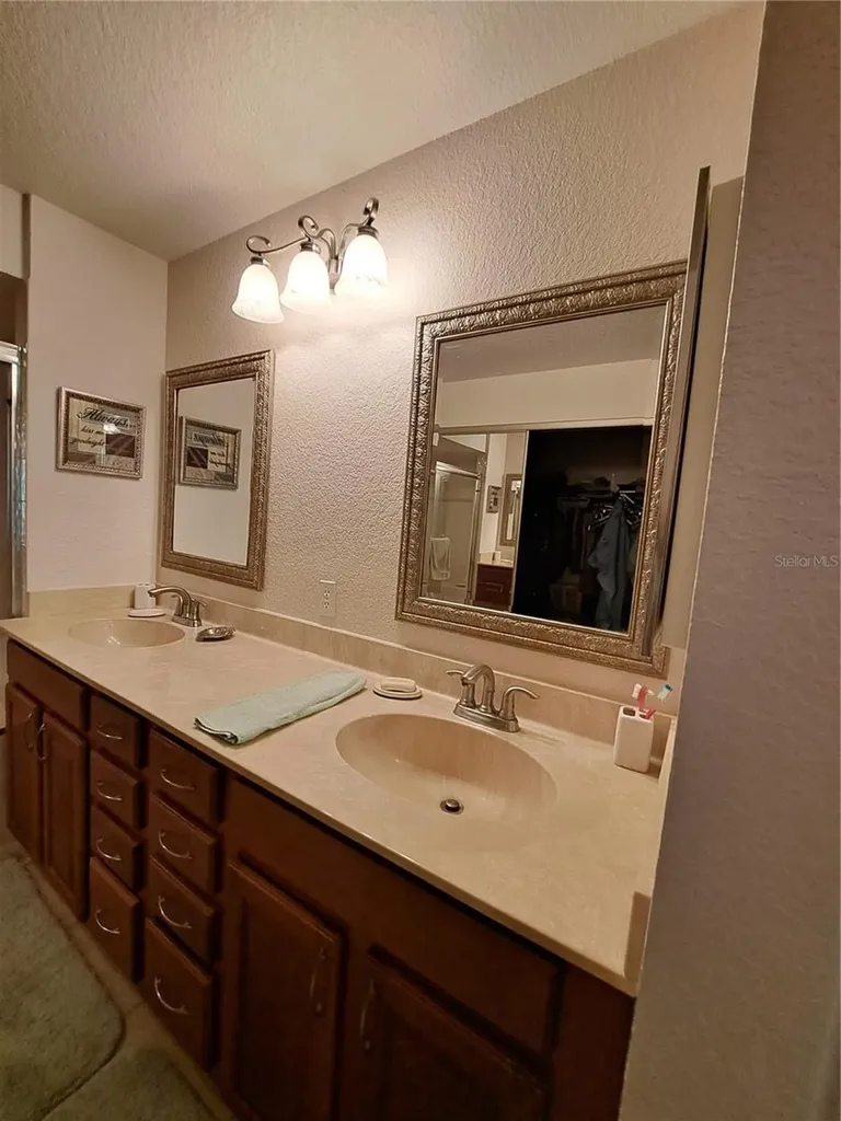 5316 Lochmead Terrace Zephyrhills FL 33541