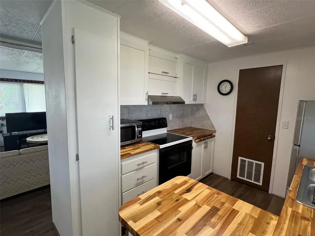 13225 101st Street Largo FL 33773