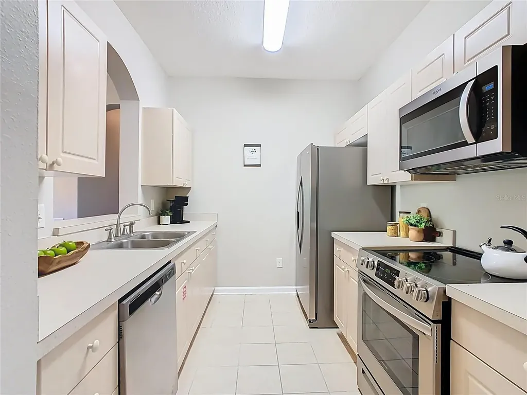 2300 Silver Palm Drive Kissimmee FL 34747