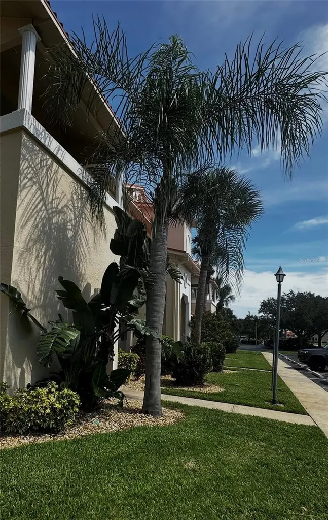 462 Bouchelle Drive New Smyrna Beach FL 32169