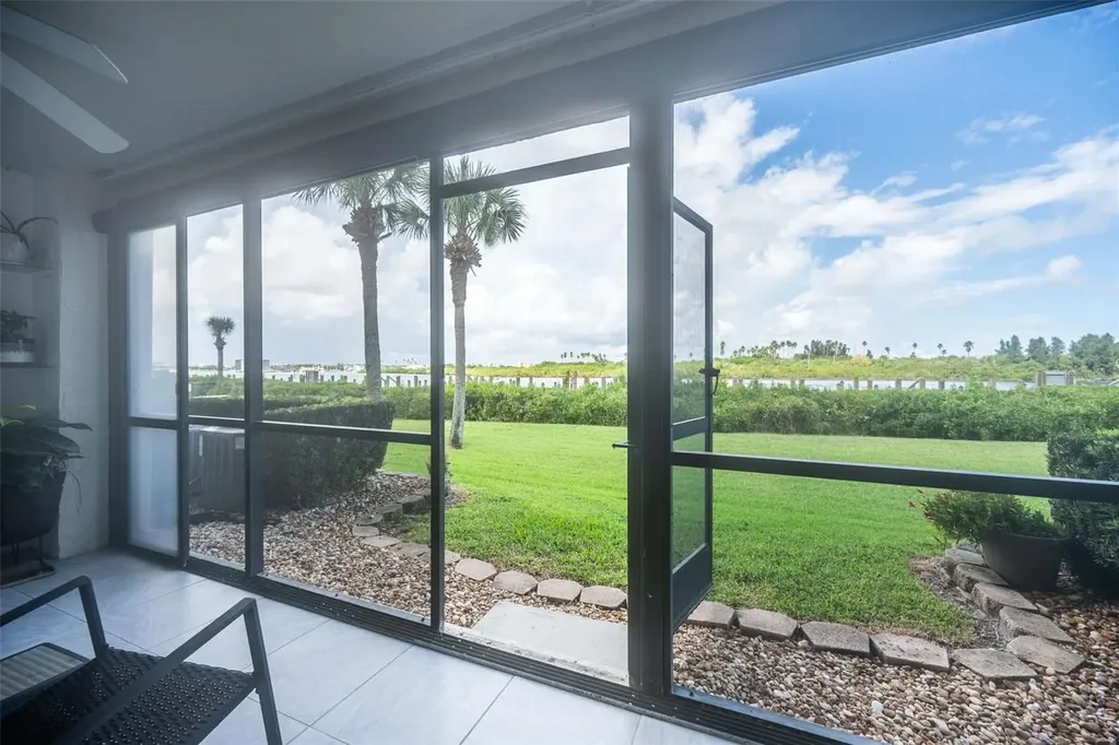 462 Bouchelle Drive New Smyrna Beach FL 32169
