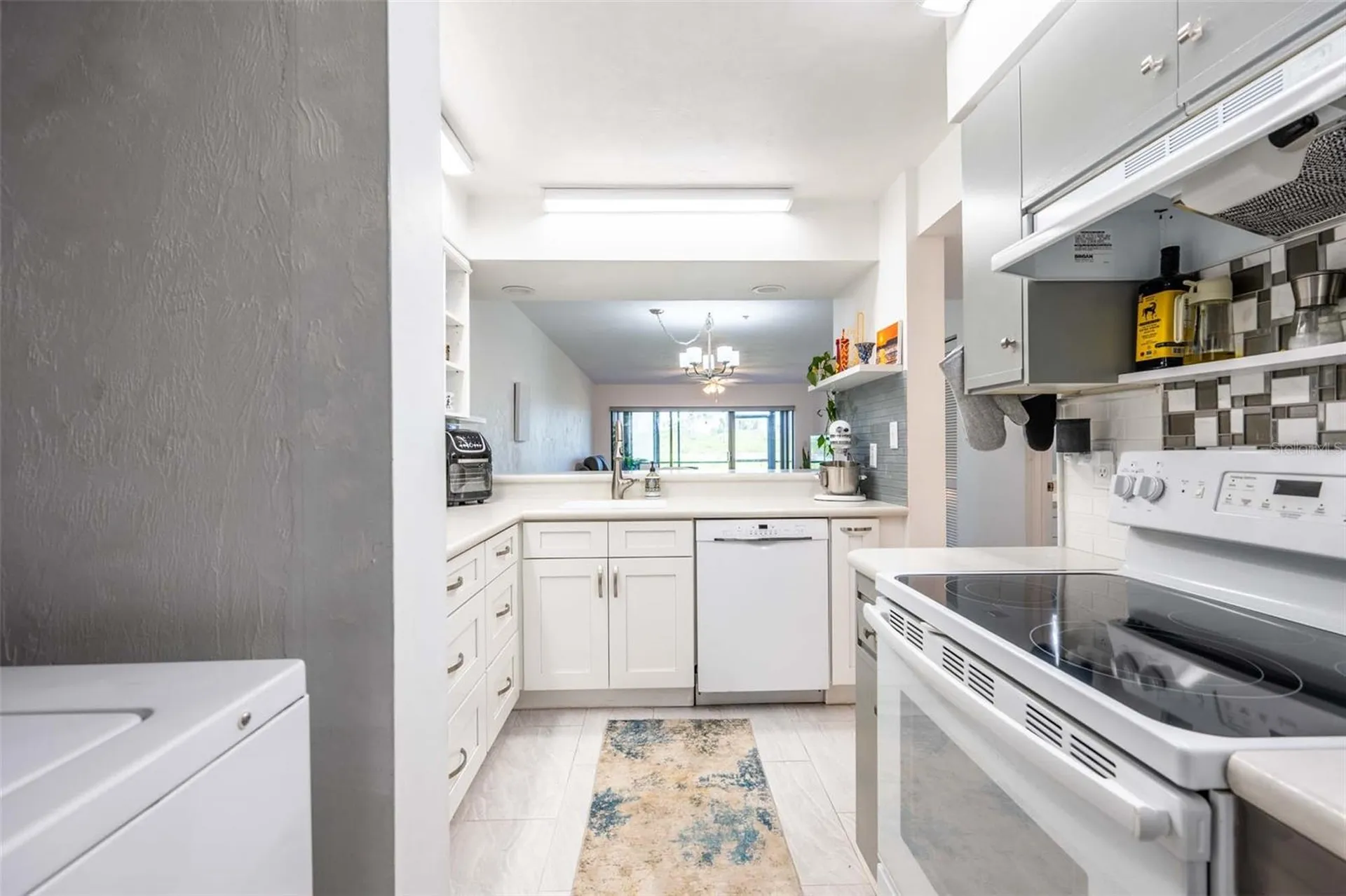 462 Bouchelle Drive New Smyrna Beach FL 32169