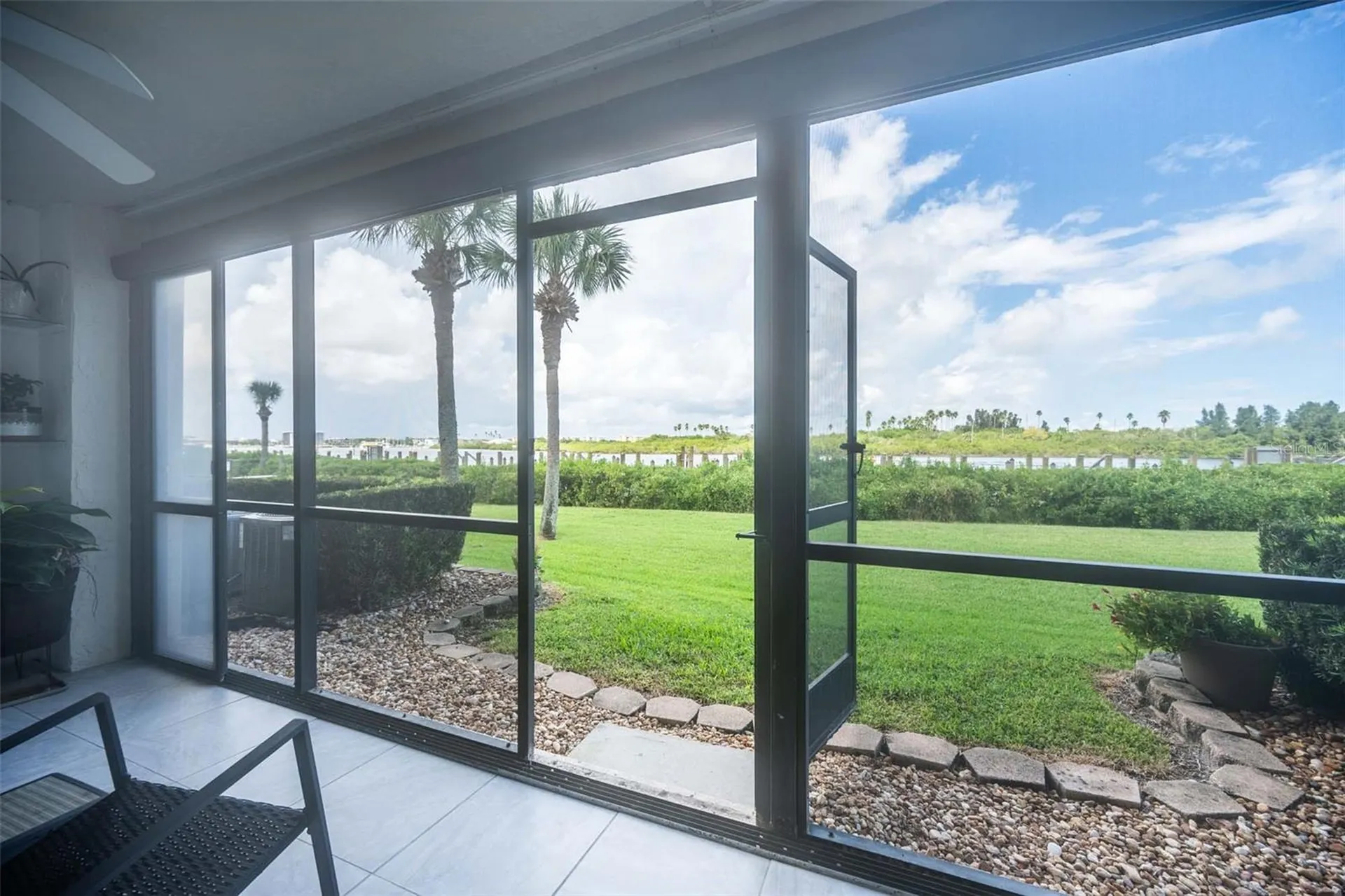 462 Bouchelle Drive New Smyrna Beach FL 32169