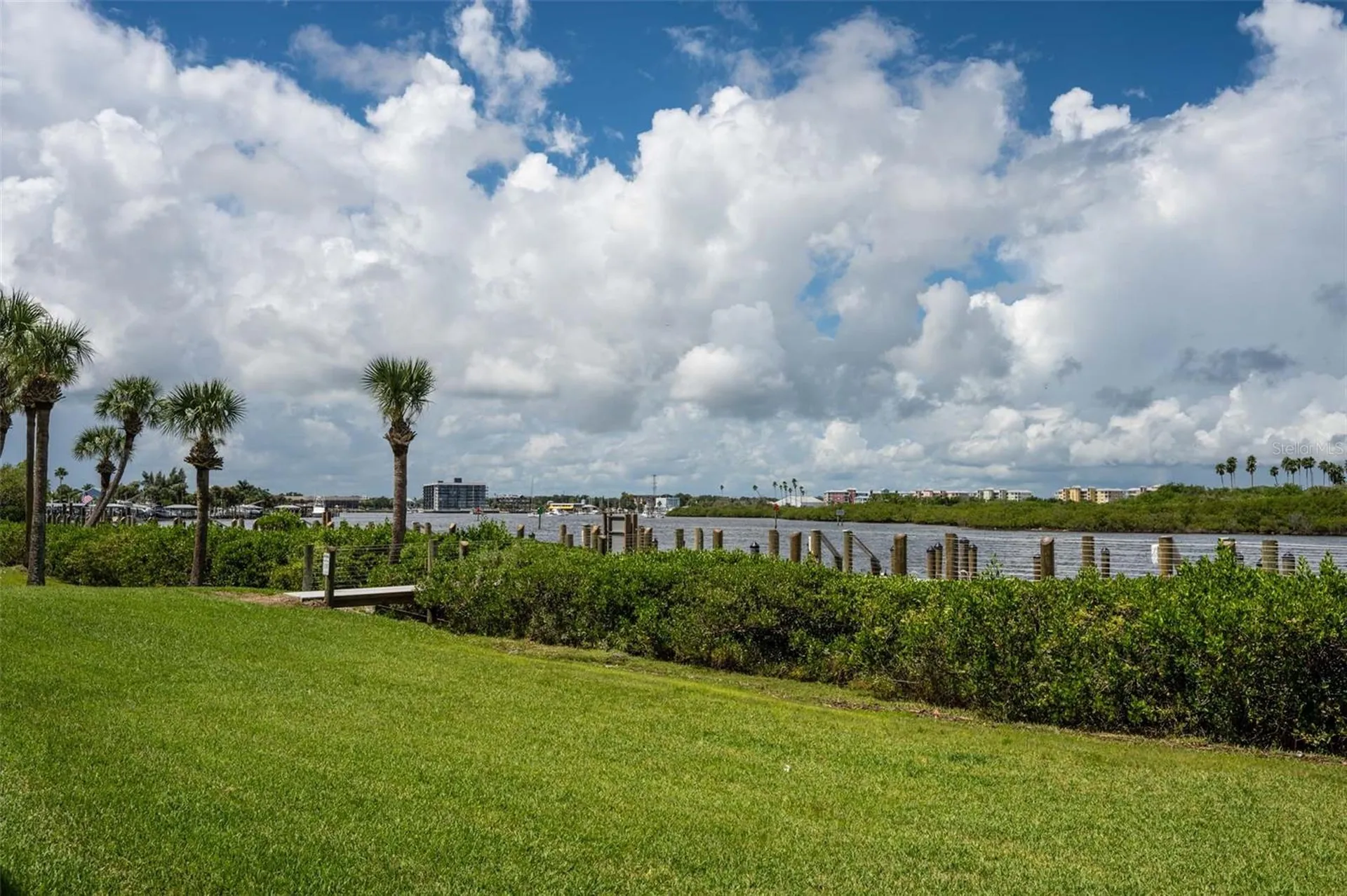 462 Bouchelle Drive New Smyrna Beach FL 32169