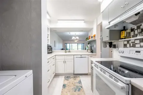 462 Bouchelle Drive New Smyrna Beach FL 32169