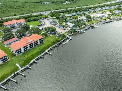 462 Bouchelle Drive New Smyrna Beach FL 32169