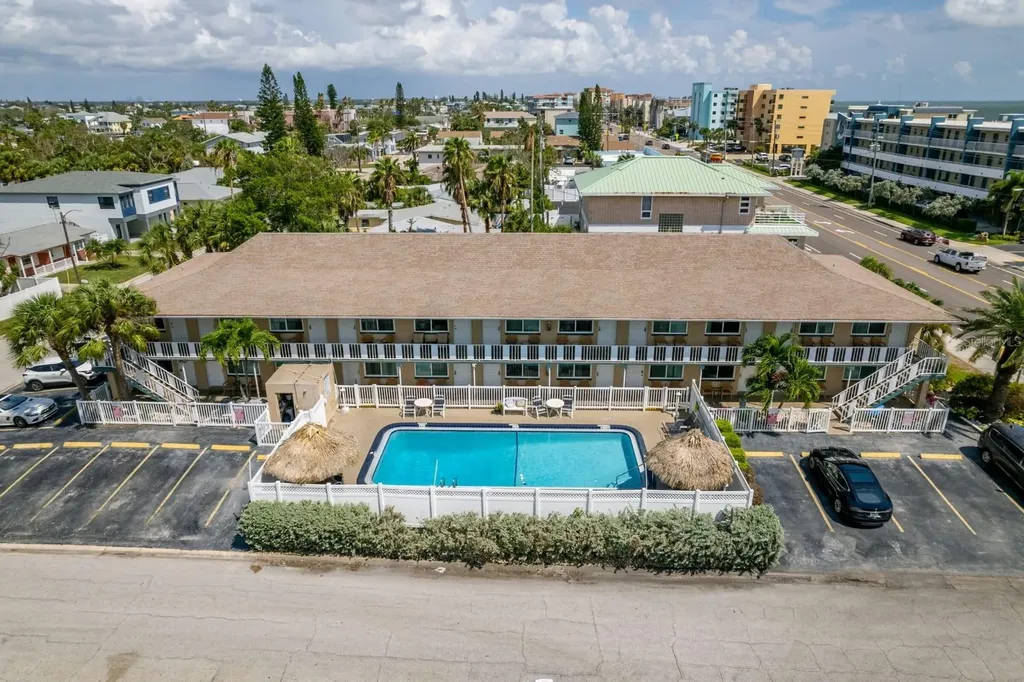14251 Gulf Boulevard St Petersburg FL 33708