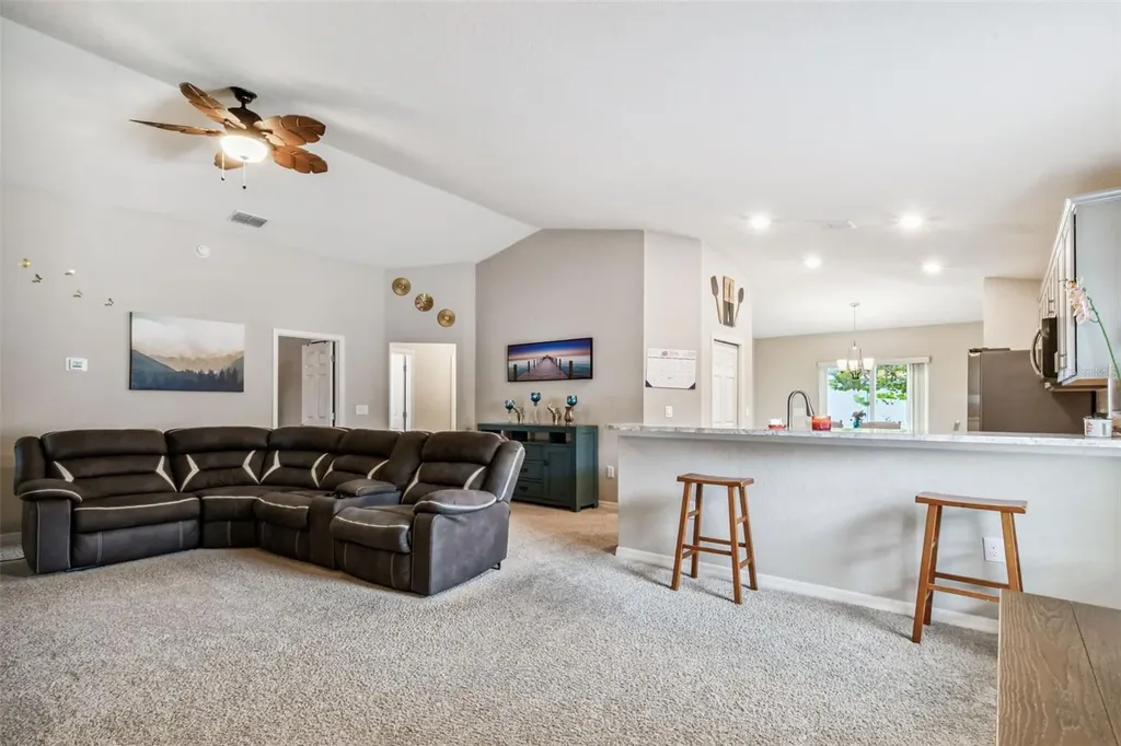 6977 Abbywood Lane Zephyrhills FL 33541