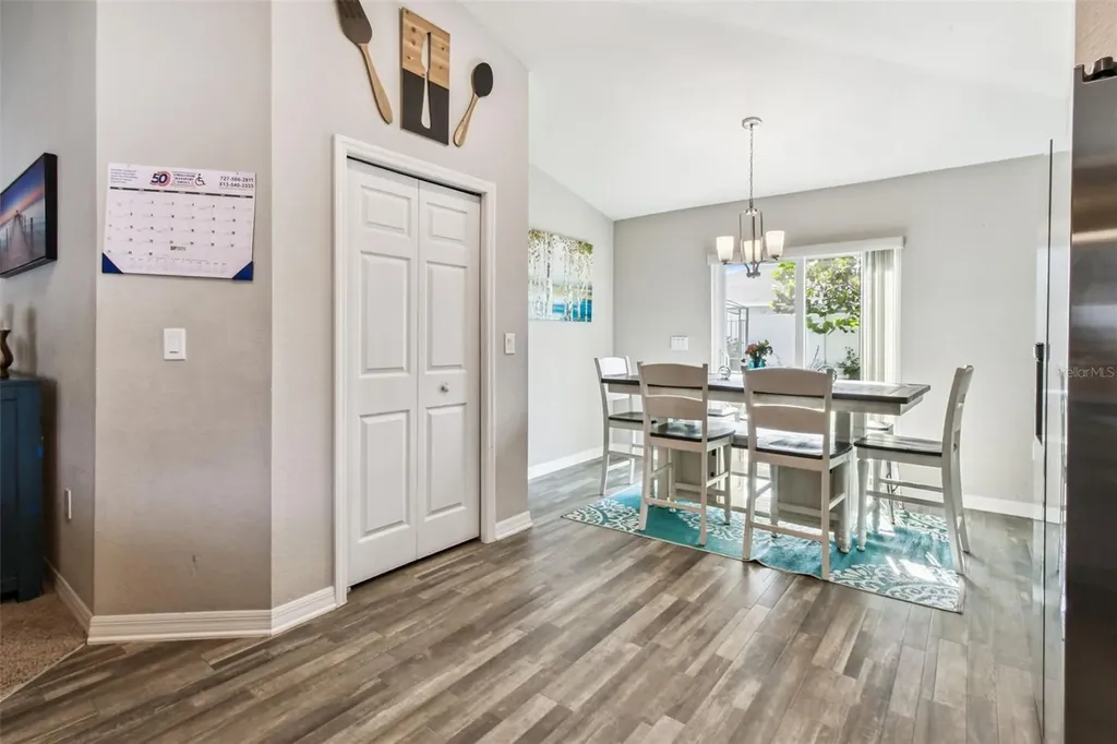 6977 Abbywood Lane Zephyrhills FL 33541